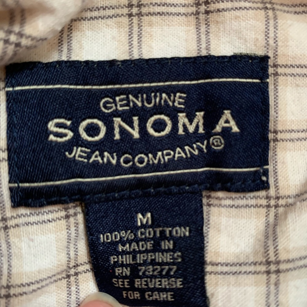 Button up shirt - Picture 5 of 6